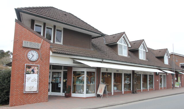 Außenansicht Juwelier Hess, Bahnhofstraße 38 in Cadenberge